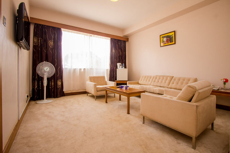 Sirikwa Hotel إلدوريت المظهر الخارجي الصورة